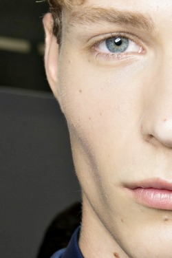 hommesclub:  Sven de Vries | Dior Homme SS15 Backstage 