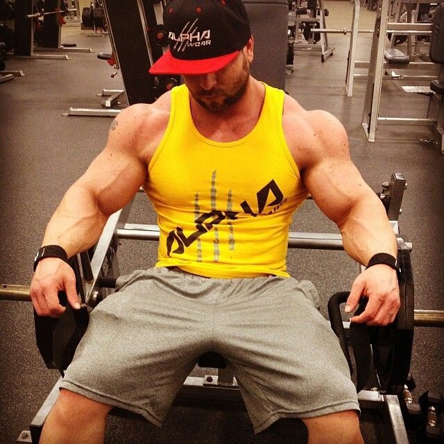sirjocktrainer:  Even in the middle of a workout if his Coach wants him under, he’s