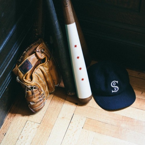 thehivernant: Vintage baseball style is where it’s at! @pillboxbatco  #hvrnt #pillboxbat Fonte thehi