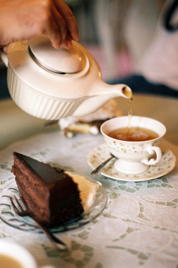 phoenix-emerging:  tea & cake (by lorena*arance)