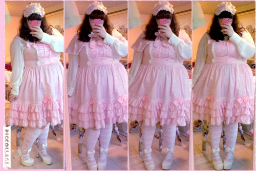 plussizefairykei: Kickin’ it old school.~ ;) (Sorry for the weird coloring, I couldn’t seem to corre