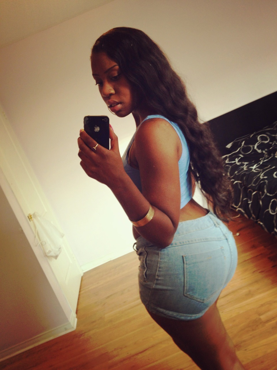 darkskinnedblackbeauty:  IG @kaezilla