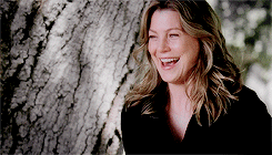[1/15] female characters ► Meredith Grey↳ I’m not kind a girl mothers like. I’m not happy and bubbly. I’m dark and cloudy. Because I’m the type of crazy person who feels bad for serial killers.