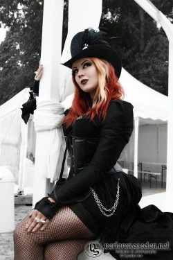 steampunk-girl:  Steampunk Girl