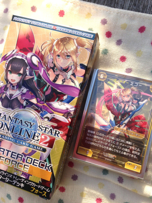 【PSO2 TCG】スターターデッキ本日発売！LIMITED EDITIONは「PSO2 TCG スターターデッキ」3種類に加え、プレイマットなどがセットになっております！また、『PSO2 TCG』オ