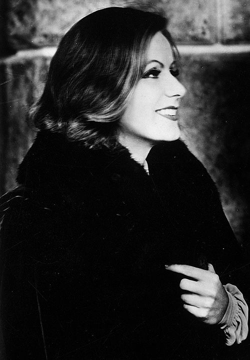 evasorel:Greta Garbo on the set of Queen Christina, 1933