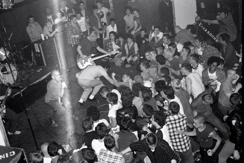 standxhard:MINORTHREAT 