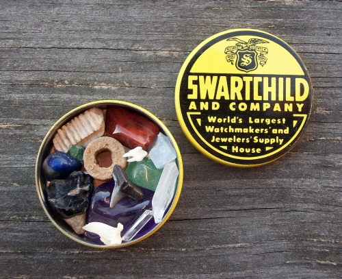 shadyufo:These super cute little mini curiosity collections in vintage watch parts tins are currentl