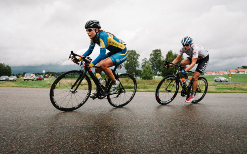 womenscycling: Marlin Rytlund and Vera Koedooder in the two-woman break via World Cup Vårgårda Road