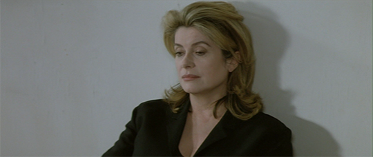 deneuvesource:  Catherine Deneuve in Le vent de la nuit, 1999. 