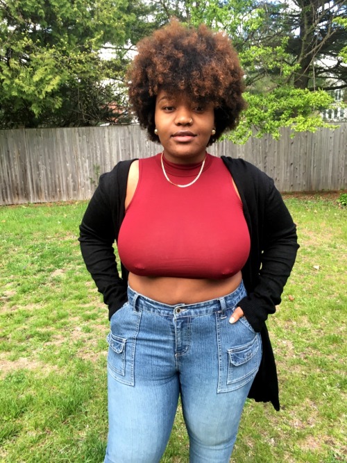 kingjaffejoffer:  90svigilante:Few poses and candids for Melanin Monday ✨👀👀👀👀👀