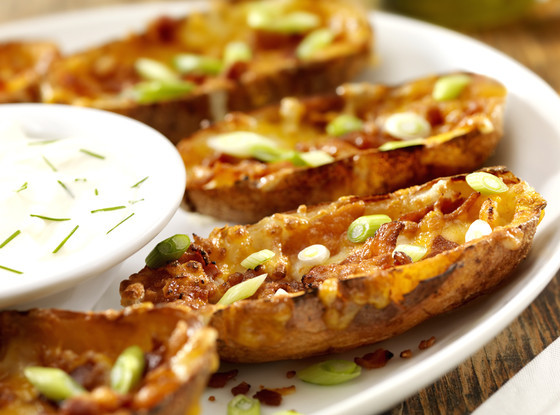 eonline:  Who’s hungry?! The best and worst Super Bowl food: RANKED! 
