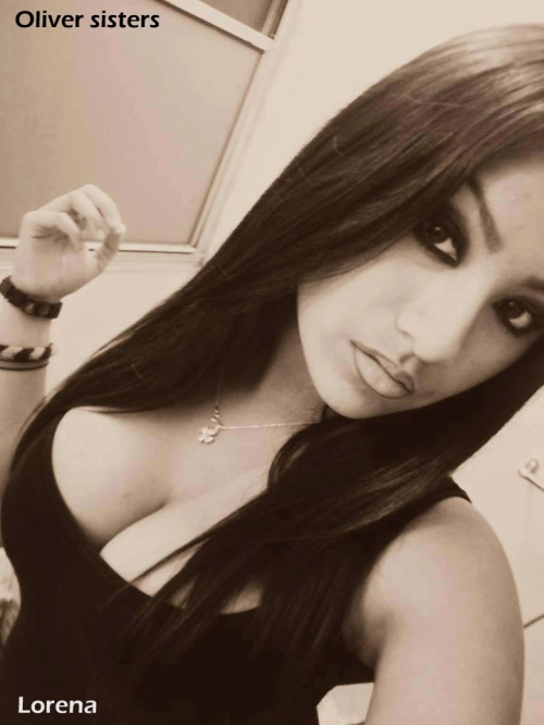 latinadrew:  Hot Latinas