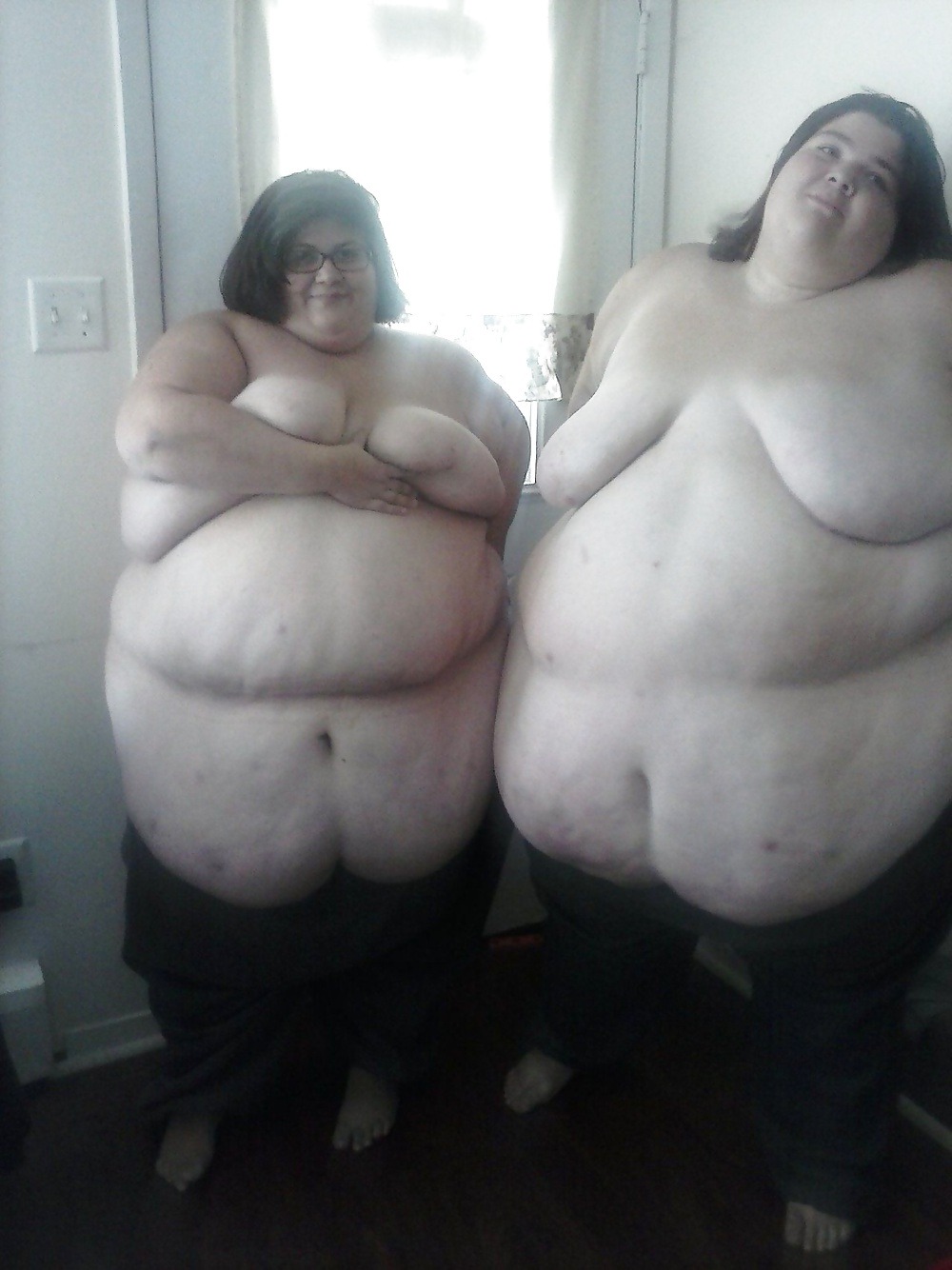 fatssbbwbellies:  Wanna fuck a horny BBW? - CLICK HERE! 