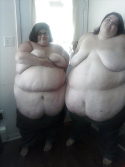 fatgirlsallaround69: stuffedssbbwfeedeeblog:  Wanna fuck a fat bbw queen? - CLICK HERE!   Ok I don’t know who these two are but i’m just going to say it would be AMAZING to see these two together ;) 