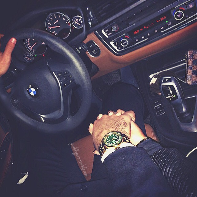 xpensive-queen:  lemme-holla-at-you:  .  Cocvinex Fashion