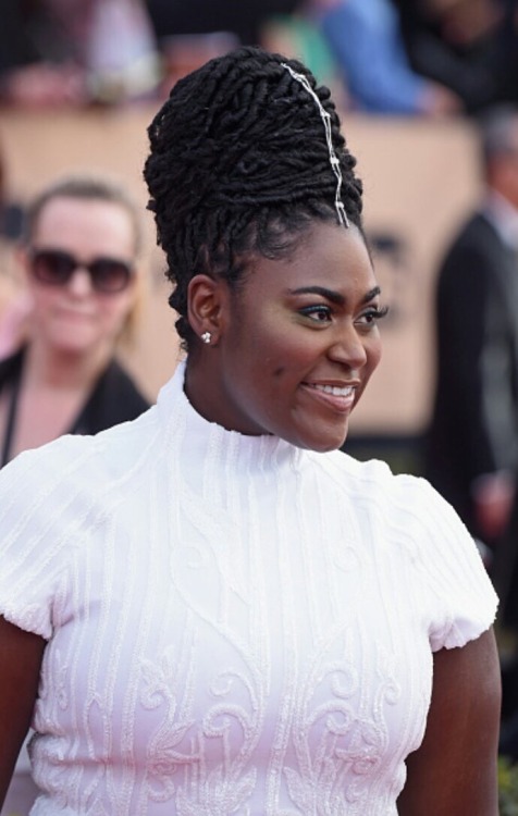 Porn photo messy-elliot:Danielle Brooks adorned in Christian