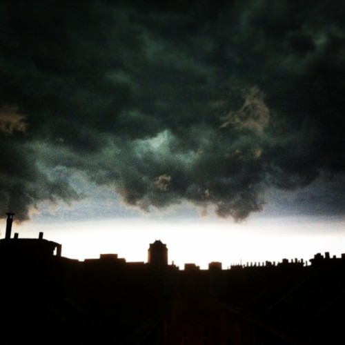 June looks like a tropical month in Europe this year !  #orage #storm #weather #rain #cloud #clouds 