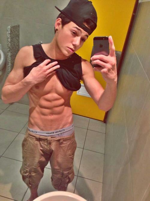   Camilo Aragon  aragoncamilo1  