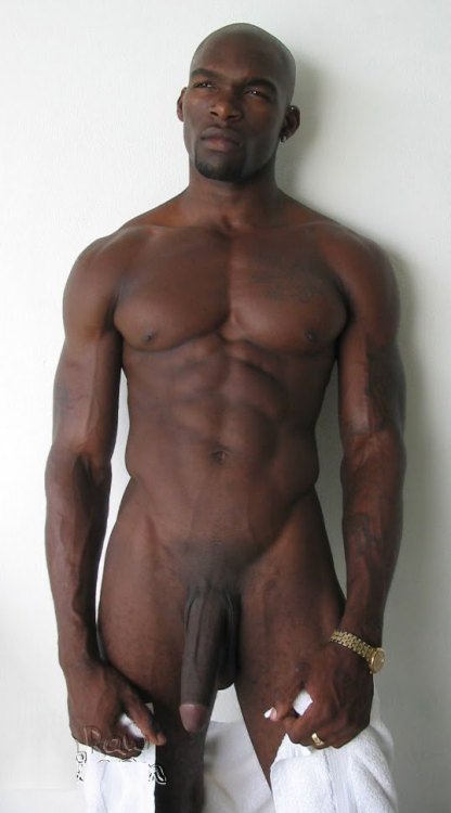 nanditoxxx:  Hotness!!  #Live2ServeBlackDick
