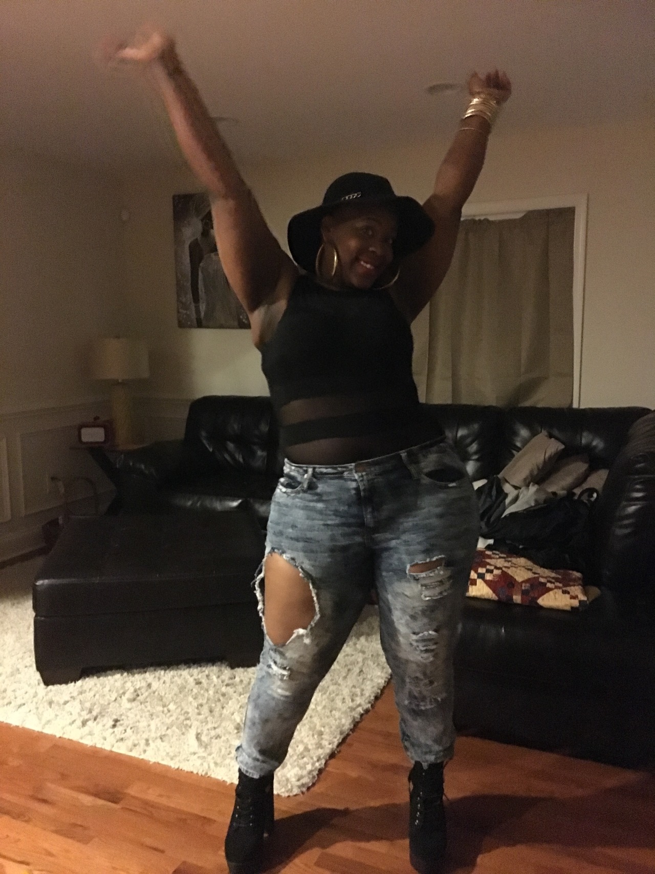 applesweetchelle:  I was feeling myself tonight 💋💋💋