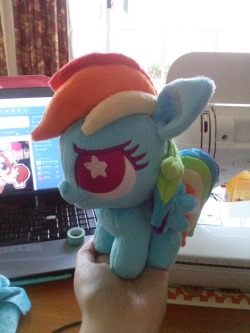 sugarstitchplush:  Dashie’s done! Just