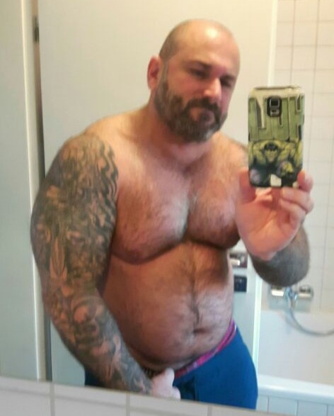 Tattooed, Furry F*ckers and selfies