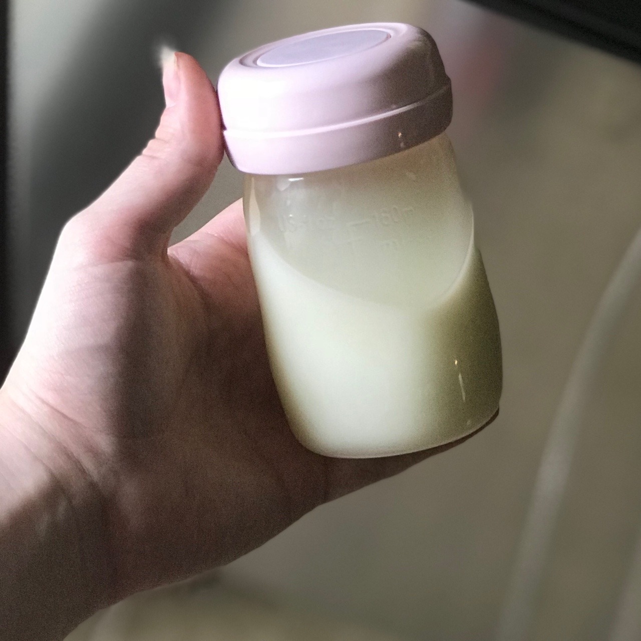ridethepolarcoaster:   Well it’s just pouring out of me today 😳 A whole 8oz