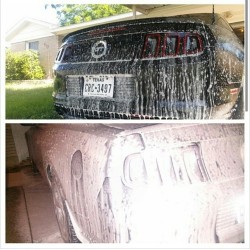 chemicalguys:  Getting Foam Friday off to a great starts with the Chemical Guys TORQ FOAM canon and some skilled detailing by @thedarksidedetailing