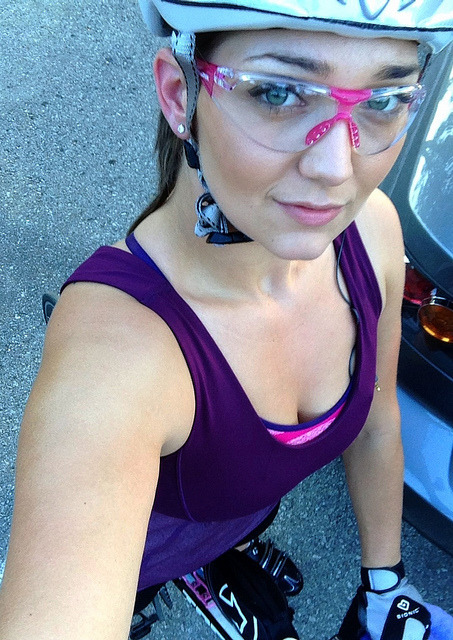 nikkisheis: The start of my ride on the night, two nights ago, that I fractured the scaphoid in my h