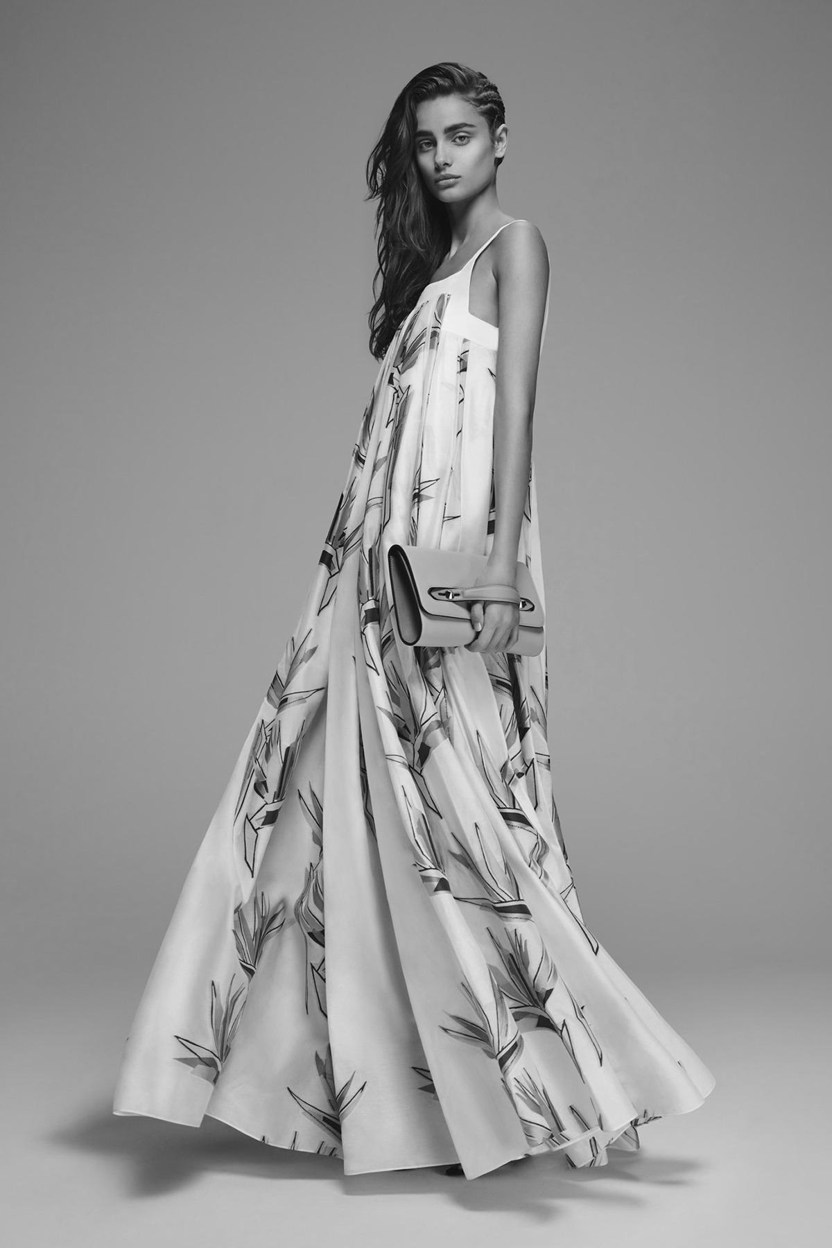 senyahearts:  Taylor Marie Hill for Fendi, Resort 2016 