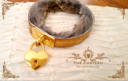 scarybabe:  catgirlmanor:  catgirlmanor:  ——Gold Chateau Collar for auction and giveaway! —– One of a kind Gold Chateau collar up on auction! Reblog this post to enter our free giveaway for a pair of limited edition designs by Ayalin ears next