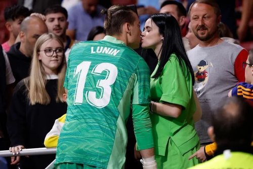 Andrey Lunin and his wife Anastasia at the Wanda Metropolitano during the match against Atlét