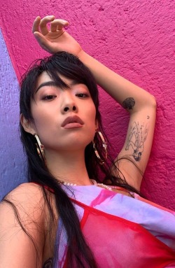 caroldanversenthusiast:obsessed with Rina Sawayama and you should be too“I’ve always written songs about girls,” Rina told Broadly, speaking about the track and her own sexuality. “I don’t think I’ve ever mentioned a guy in my