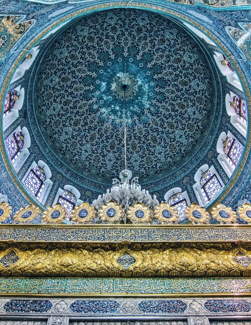 xaidi:Holy shrine of Bibi Sayyidah Zaynab s.a., Damascus, Syria.