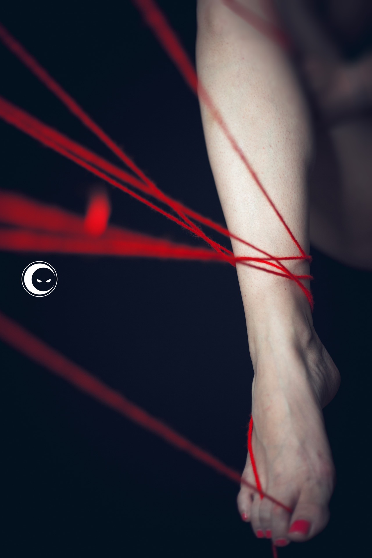 inblackphoto:  REDWIRE