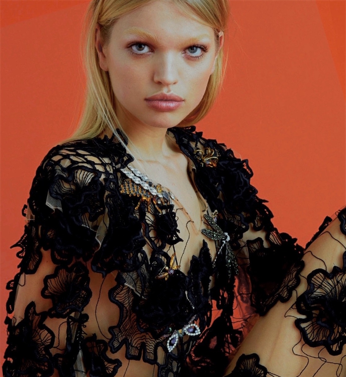 frackoviak: Pretty Reckless | Daphne Groeneveld by Kai Z FengBritish Elle December