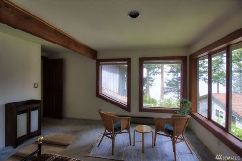 $625,000/3 Br/2383 Sq Ft