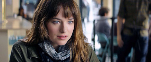 fiftyshadesofgreydaily:  50SombrasGreyES: Era educado, intenso, elegante… muy intimidante. #CincuentaSombras 
