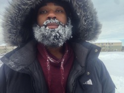 bemorelovely:  villainloveshero:  whoislxfty:  snow beard Feb 17.15  ❄️  That beard tho