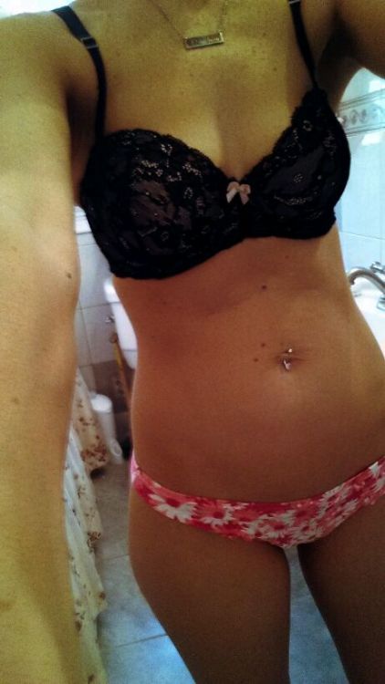 reallysexyselfshots: Thanks so much for the gorgeous submission hun! Come check out my site at reall