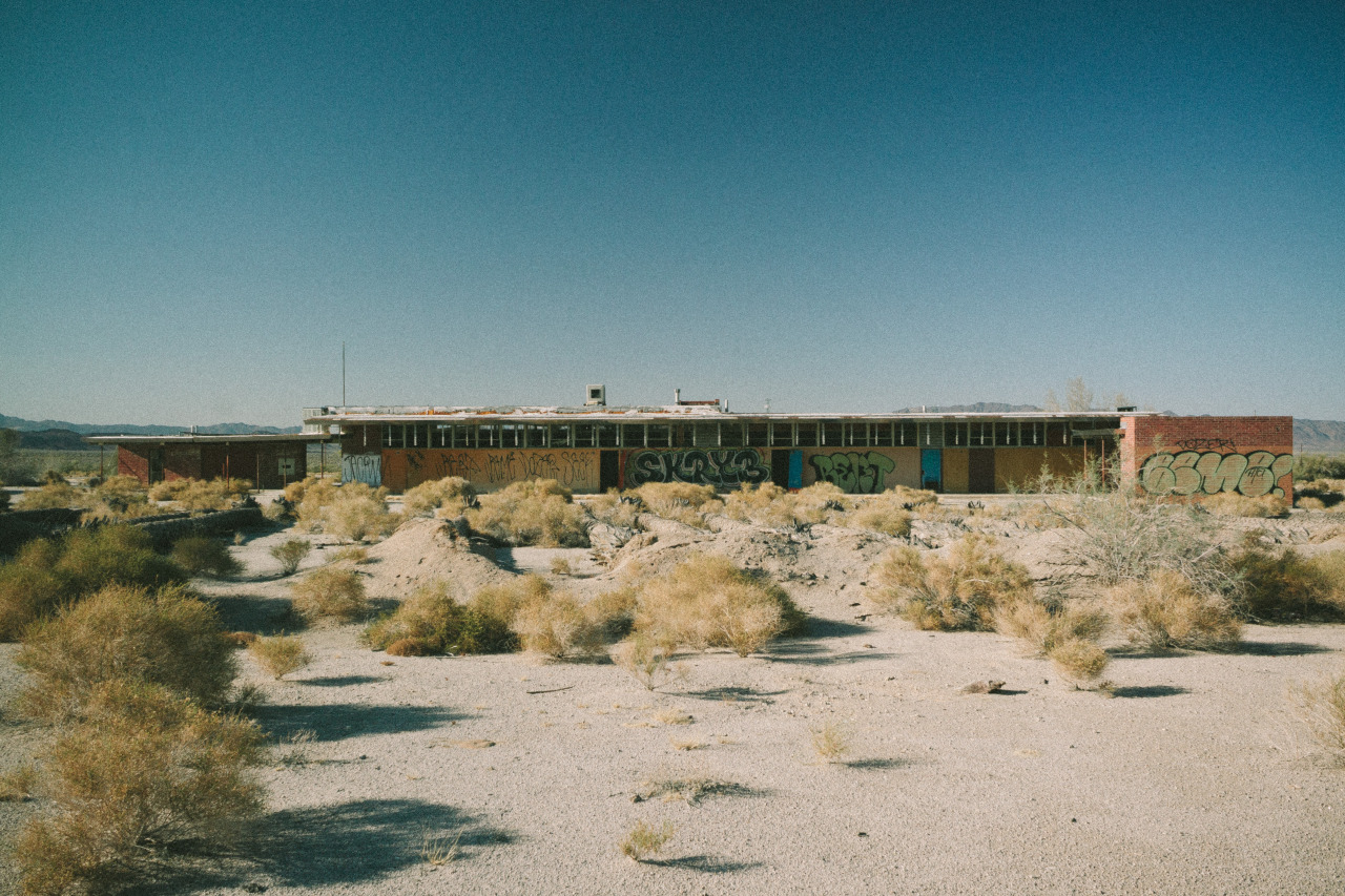 haroldjbgonzales:  Desert Center School.