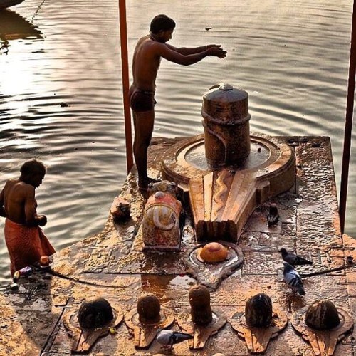 #varanasi #shiva #ganga #people #life #kashi #banaras #benares (at Varanasi, India)