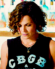 reignmills: Roni’s outfits in 7a