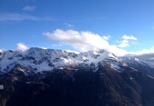 irefiordiligi: i went skiing today, i had lot of fun, but the sight of the Alps without snow in the 