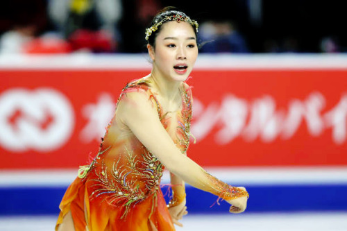 wakaba higuchi