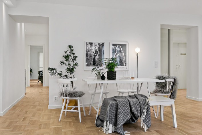 Via*** PLANETE DECO a homes world***