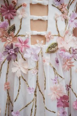 uyesurana:pastel floral dreams