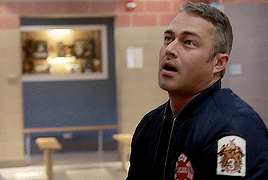 The Reader A Paramedic At The 118 And Is Dating Buck When She Finds Out She Is A Placeholder Until Abby