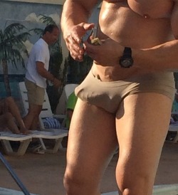 Spycamdudeblog:  Omg! Big Daddy Boner At Hotel’s Pool!! Like Spy? Take A Sneaky